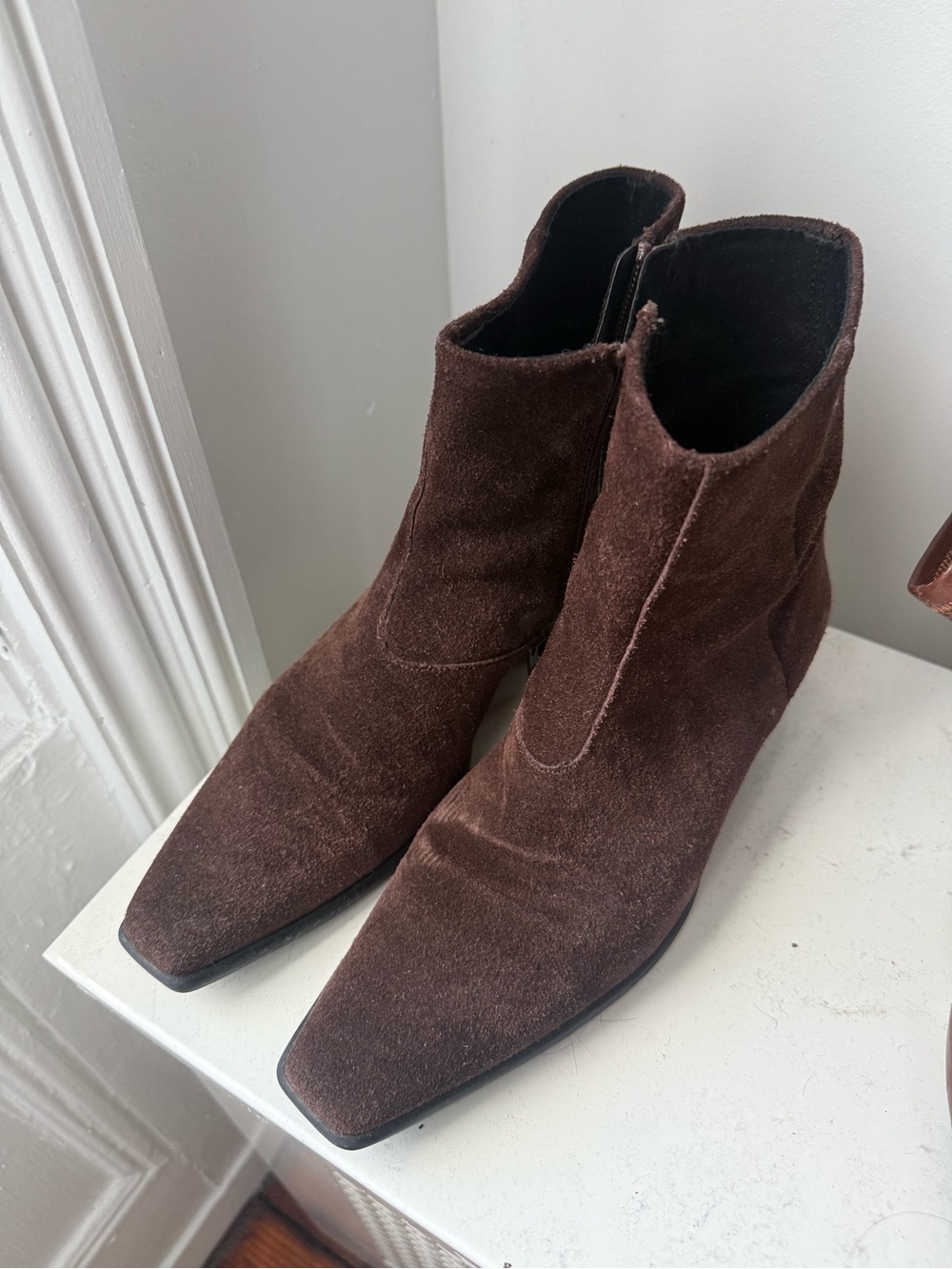 Vagabond Dark Brown Suede Pointed Ankle Boots